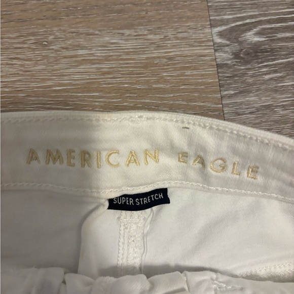 White mini skirt American eagle super stretch size 4 - Picture 4 of 7